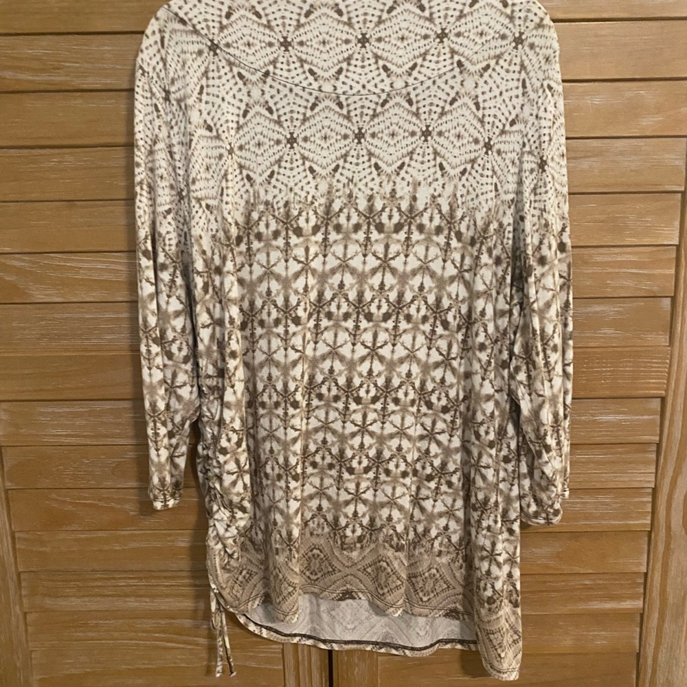 Ruby Rd. Beige and Brown Patterned Top - Picture 7 of 8
